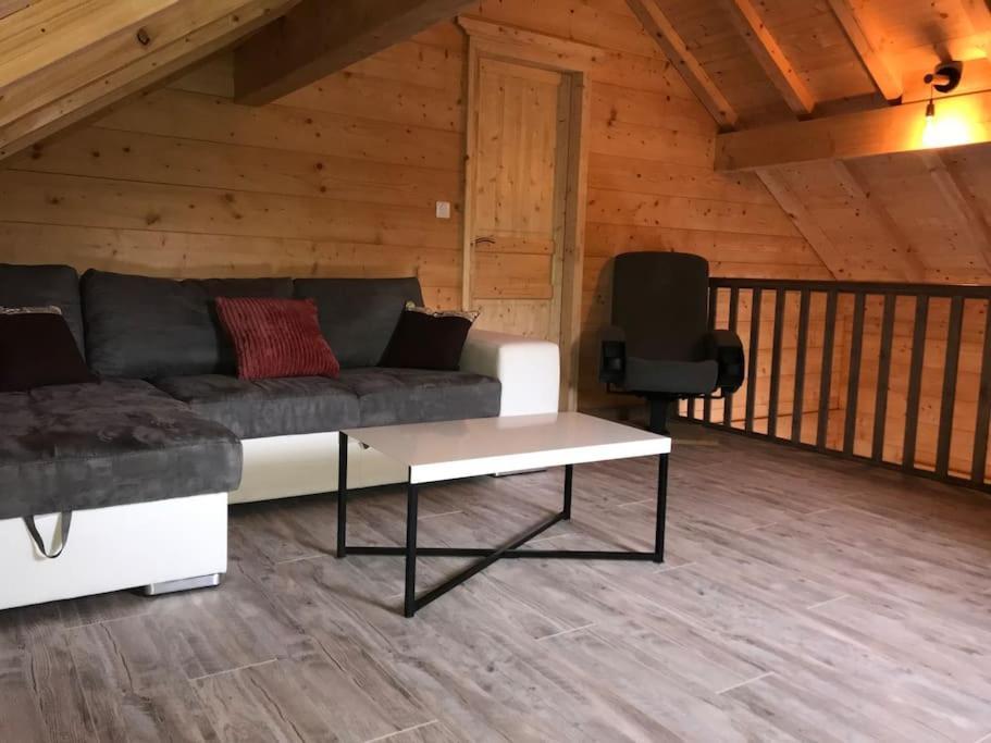 Forest Jura Lodge - Chalet De La Vache Alièze Kültér fotó